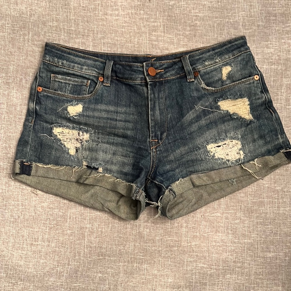 Blank NYC (The Fulton) Jean shorts size 27